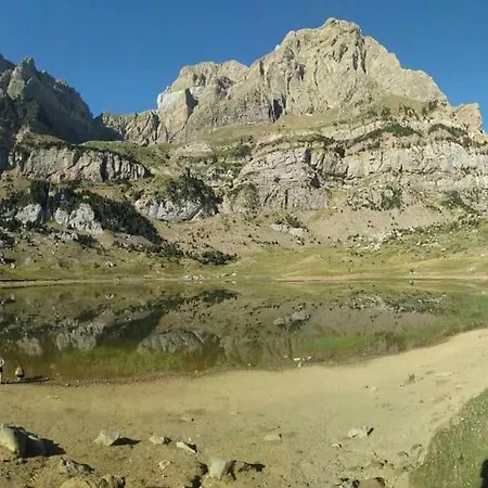 Casa El Paco - Tucasaenlospirineos شقة